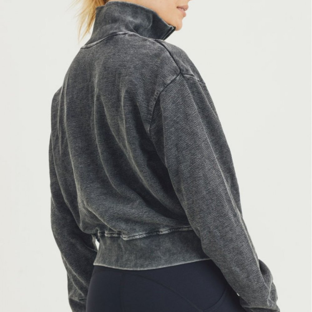 The Madison Pullover - Picture 4 of 5